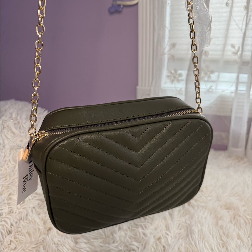 Elegant Olive Quilted Crossbody Bag with Chain Strap